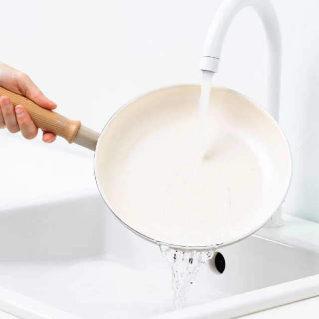 Greenchef Nordics antiaanbak koekenpan crème 28 cm CC006210-007 large
