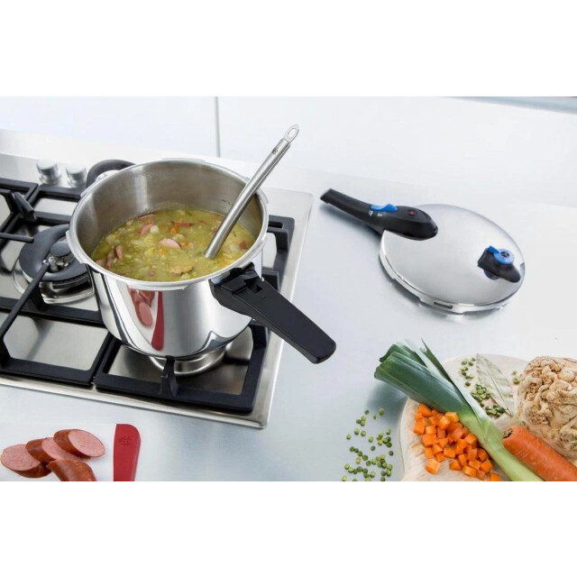 BK Cookware Bk snelkookpan met matte rvs afwerking 22cm 6l B5928.506 large