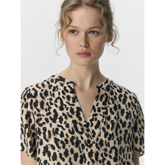 Object objkarina s/s re v-neck top noos 23045928 leopard 06613.849.0044 large