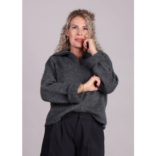 Modström Kane fluffy trui halve rits 8956295938376 large