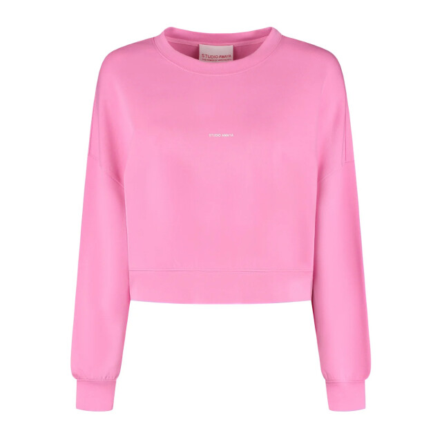 Studio Amaya Betty sweater logo cropped 9316019765576 large