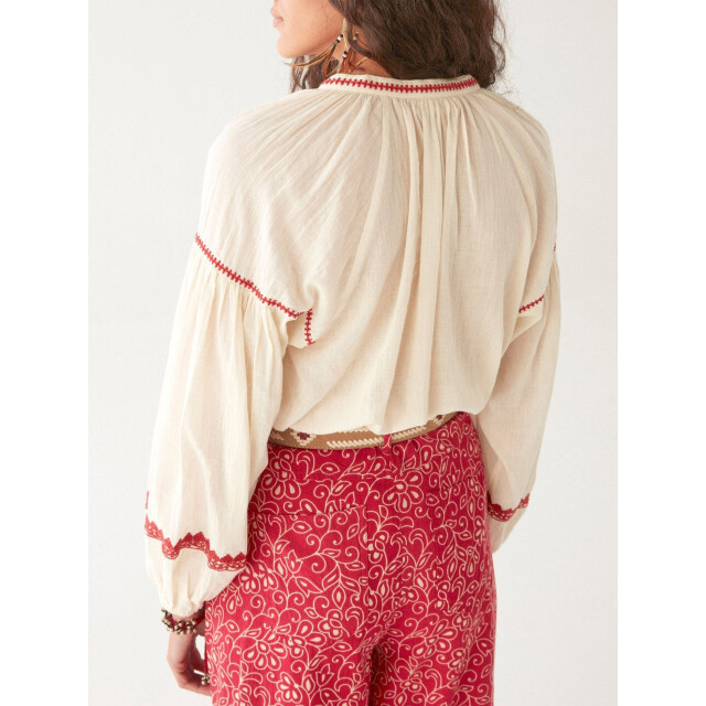 Maison Hotel Irina blouse bell pepper Irina blouse bell pe large