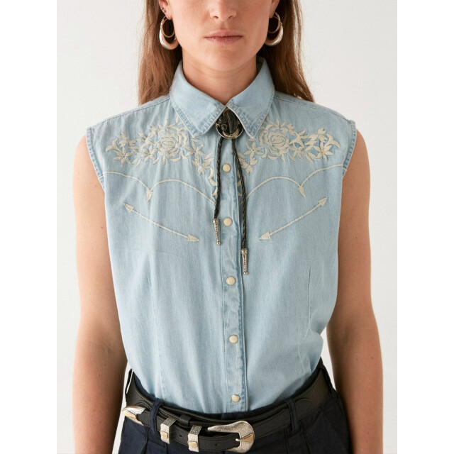 Maison Hotel Dallas blouse mustang blue Dallas blouse Mustan large