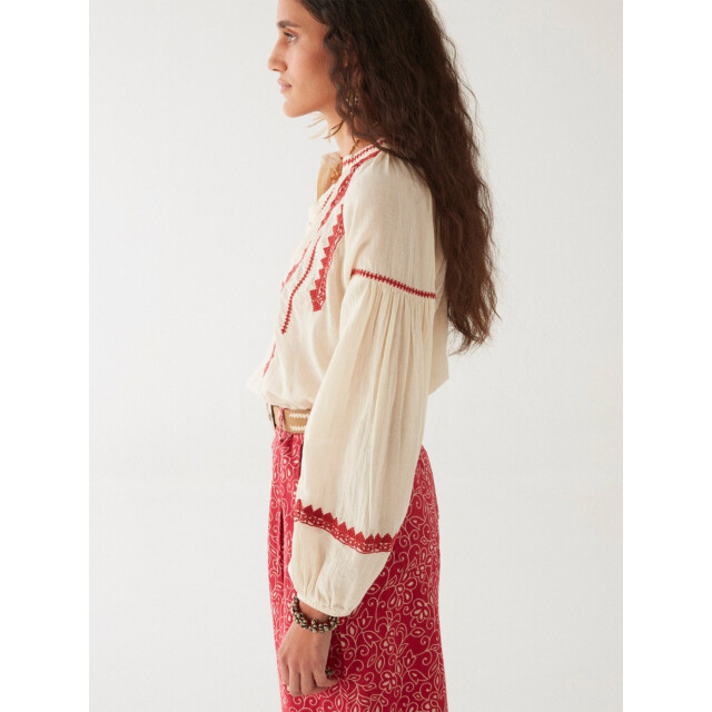 Maison Hotel Irina blouse bell pepper Irina blouse bell pe large