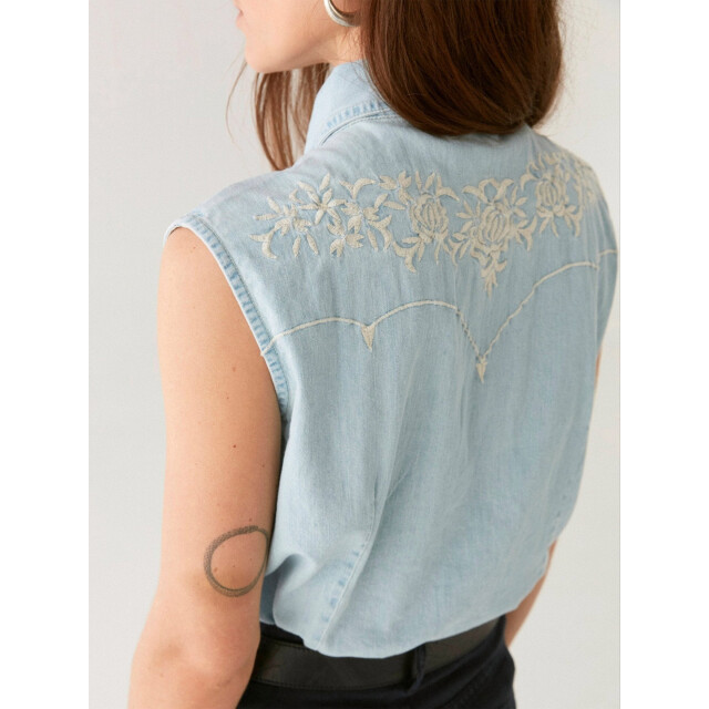 Maison Hotel Dallas blouse mustang blue Dallas blouse Mustan large