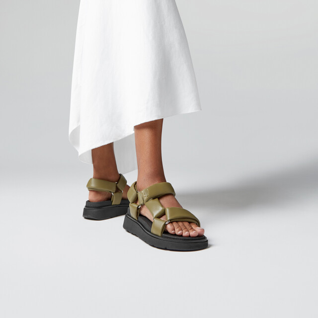 FitFlop Gen-ff soft-leather back-strap sandals IZ8 large