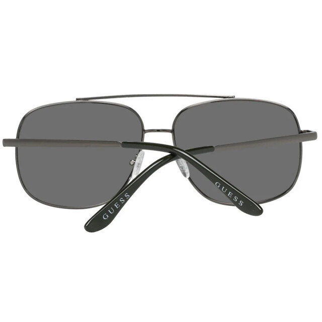 Guess Grijze zonnebril voor mannen met spiegelglazen Guess Grijze Zonnebril Voor Mannen Met Spiegelglazen large