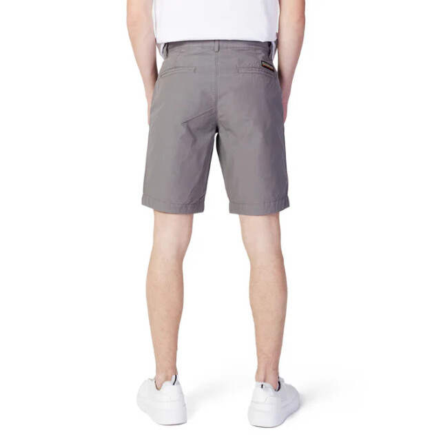 Napapijri Shorts voor heren in bermuda stijl Napapijri Grijs Shorts voor Heren in Bermuda Stijl large
