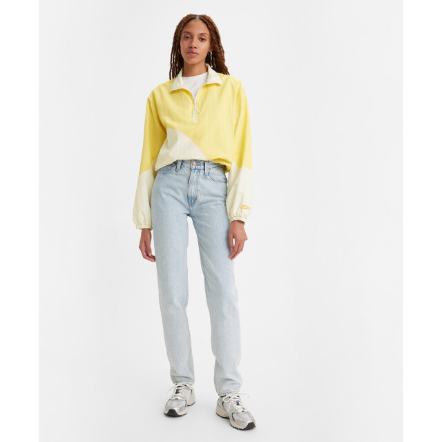 Levi's 80s mom jean don