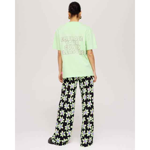 Harper & Yve T-shirt ss25y300 embrace Harper & Yve T-shirt SS25Y300 EMBRACE large