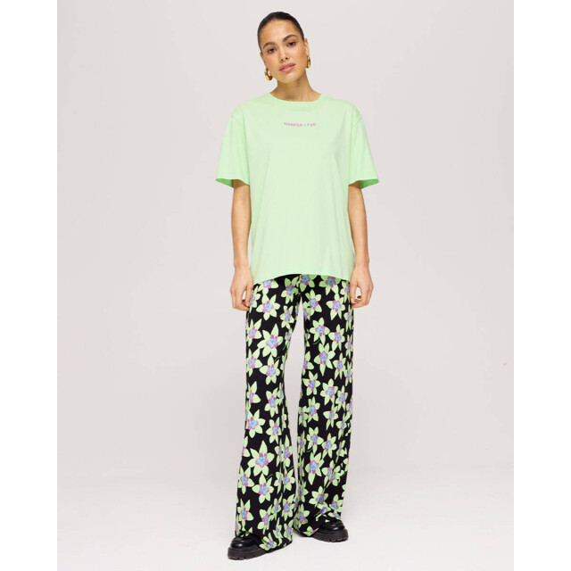 Harper & Yve T-shirt ss25y300 embrace Harper & Yve T-shirt SS25Y300 EMBRACE large