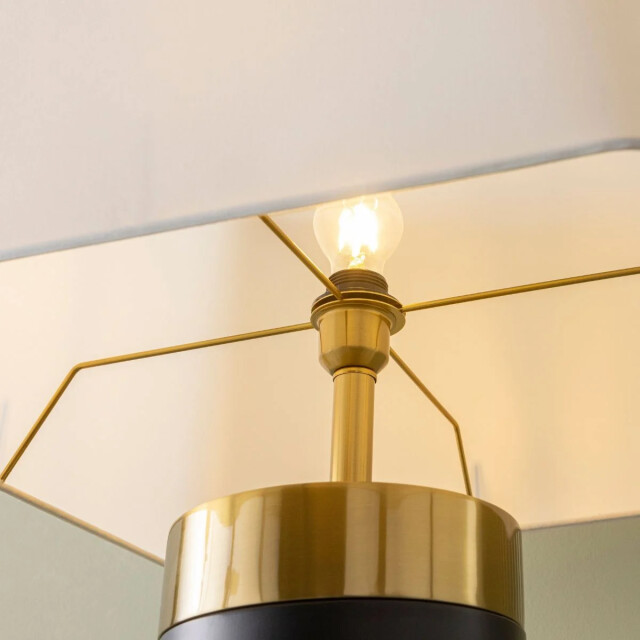 Signature Staande lamp in zwart metaal met gouden afwerking h165 cm vendome 2981034 large