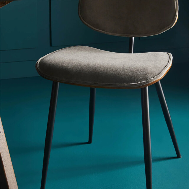 Signature Set van 2 fluwelen stoelen met houten afwerking olympia 2936798 large