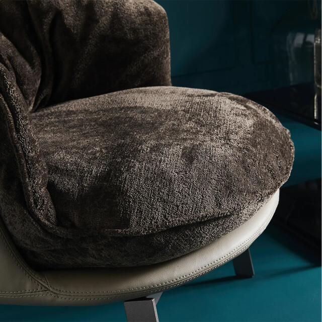 Signature Fauteuil bob kussen van chenille stof 2931878 large