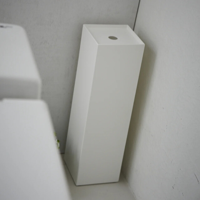CaliCosy Toiletpapierhouder van metaal h38,5 cm 2936701 large