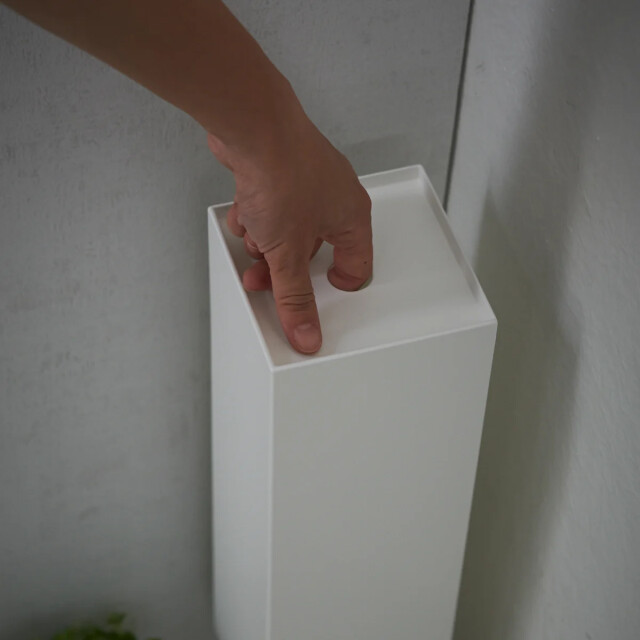 CaliCosy Toiletpapierhouder van metaal h38,5 cm 2936701 large