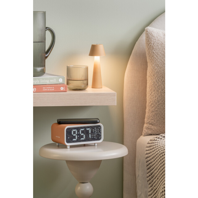 Karlsson wekker chunky led w. phone charger oker 3064843 large