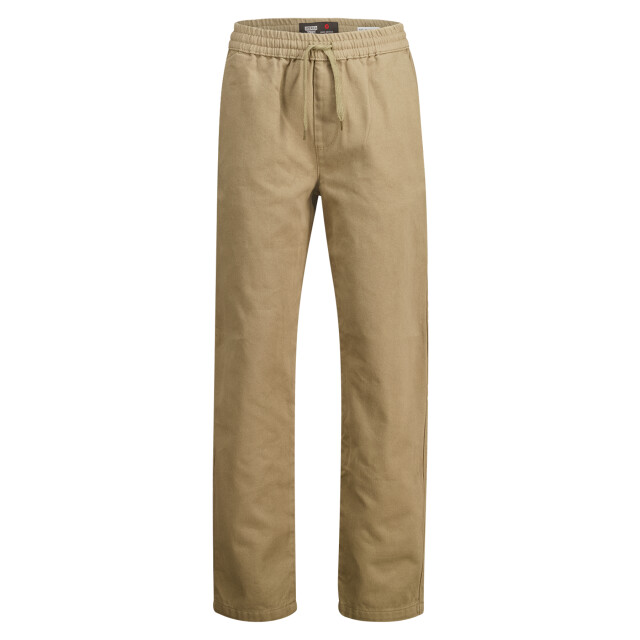 America Today Pitt jr 3122002321 557 large