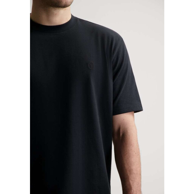 Dstrezzed Ds collin ss tee 203012-SS25-999 large
