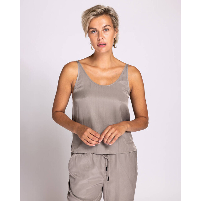 Zhrill Top zonder mouw n128-n234 zhtada Zhrill Top zonder mouw N128-N234 ZHTADA large