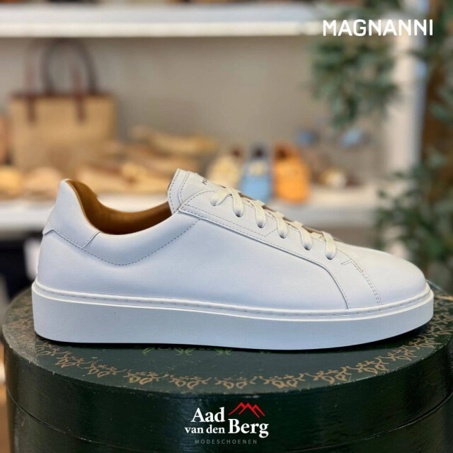 Magnanni 24720 635 Rio Sneakers Wit 24720 635 Rio large
