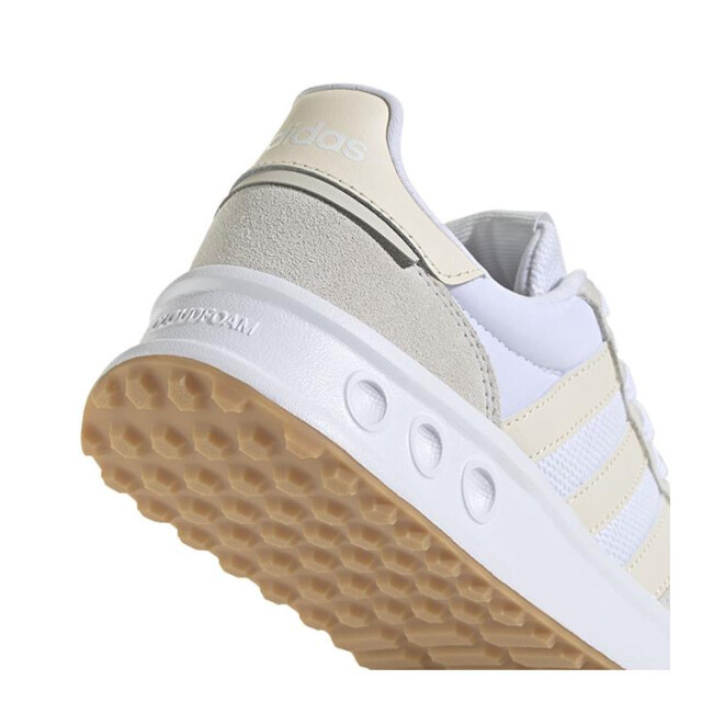 Adidas Run 84,ftwwht/wonwhi/crywht IH8622 large