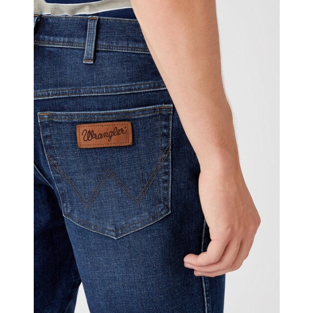 Wrangler Texas short dark wash maat 31 W11CCT30R large