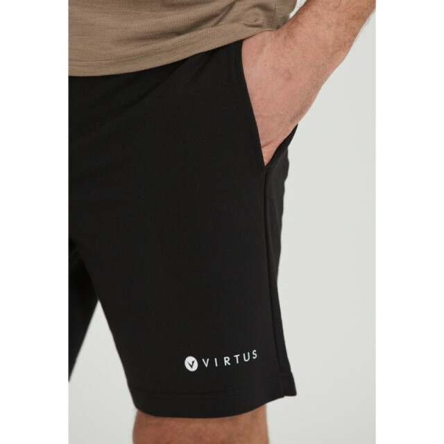 Virtus Patrick v2 m sweat shorts ev223448-1001 Virtus patrick v2 m sweat shorts ev223448-1001 large