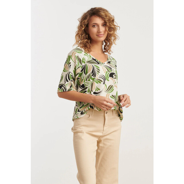 Smashed Lemon 25154 te top met grafisch print, matcha | sand-light 25154-720-500 large
