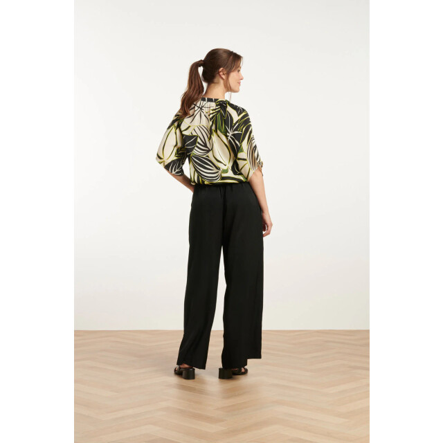 Smashed Lemon 25071 leaf print chiffon top met v-halsflared mouwen | 25071-530-998 large