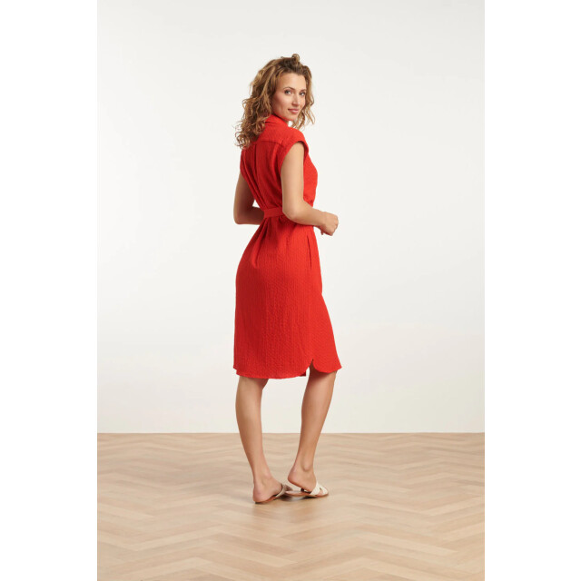 Smashed Lemon 25118 rood stretchy crinkle shirtjurk 25118-450-S large