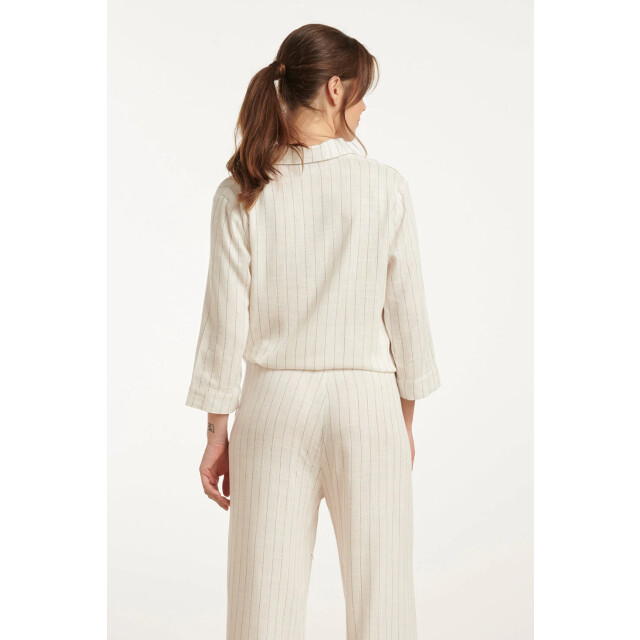 Smashed Lemon 25129 te pinstripe linnen top met v-hals | 25129-000-999 large
