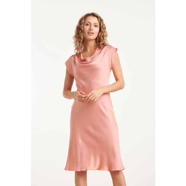 Smashed Lemon 25213 waterfall styled satijn jurk | 25213-421-3XL large