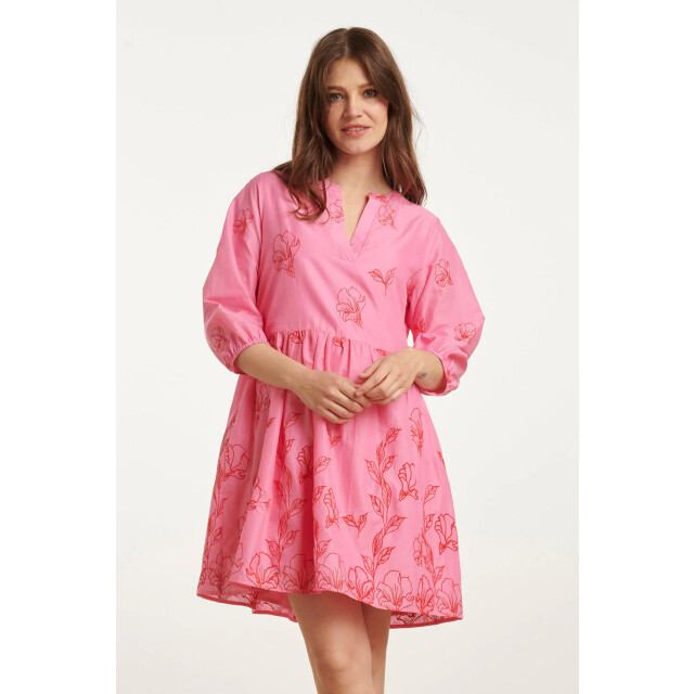 Smashed Lemon 25263 bloemen geborduurde korte jurk met v-hals | 25263-420-450 large