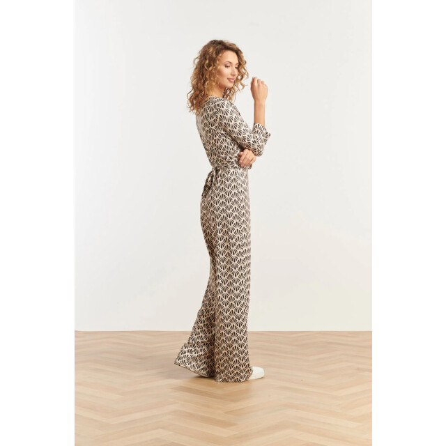 Smashed Lemon 25061 off-white en zwarte jumpsuit met schelpenprint 25061-010-999 large