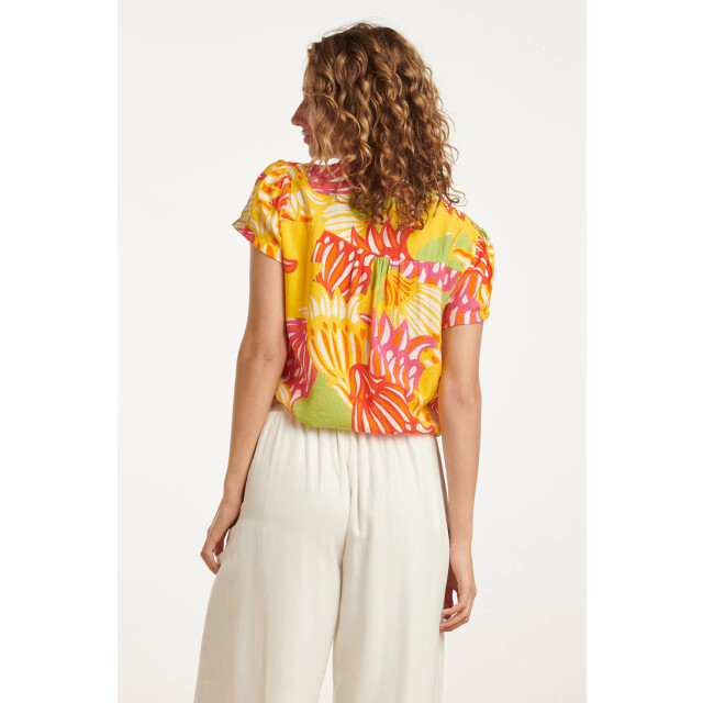 Smashed Lemon 25030 v-hals top met fel rijke bloemenprint | 25030-998-XXL large