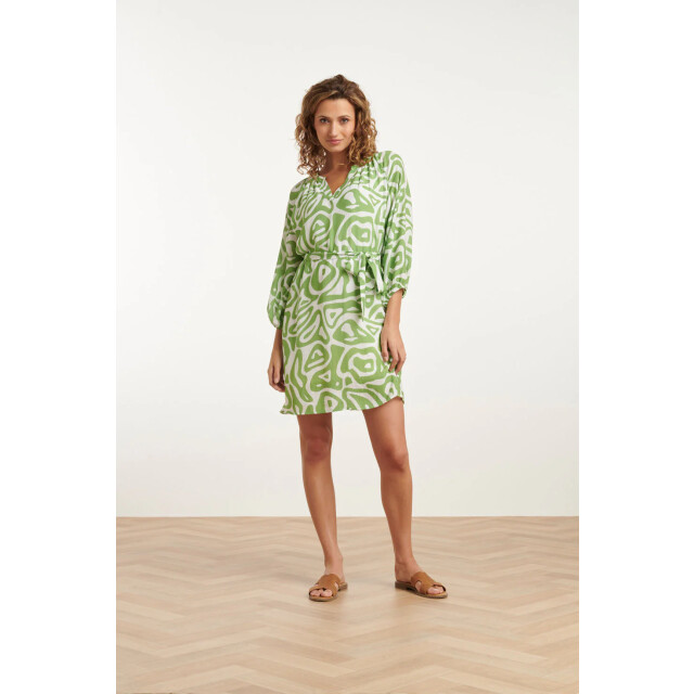 Smashed Lemon 25005 crinkle jurk met lichtte abstracte print | light 25005-500-000 large