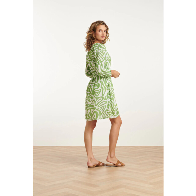 Smashed Lemon 25005 crinkle jurk met lichtte abstracte print | light 25005-500-000 large