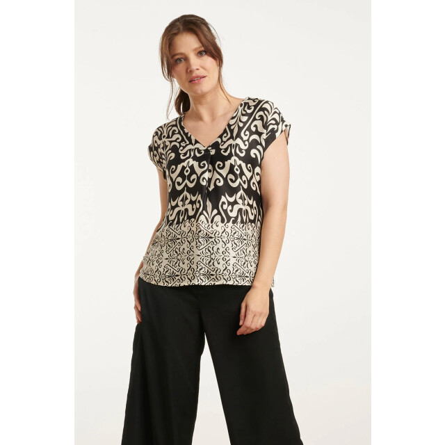 Smashed Lemon 25088 -te satijnen top met ornamentenprint | 25088-010-999 large
