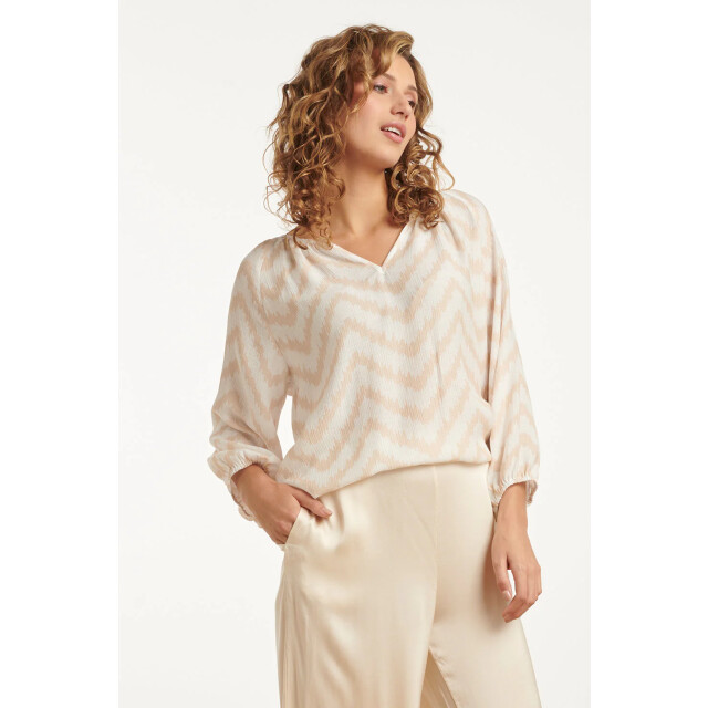 Smashed Lemon 25013 zachte en vloeiende 3/4 mouw top met zigzag print 25013-010-720 large