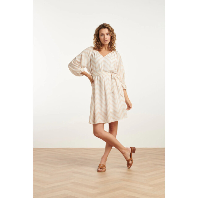 Smashed Lemon 25014 zachtevloeiende 3/4 mouw jurk met zigzag print | 25014-010-720 large