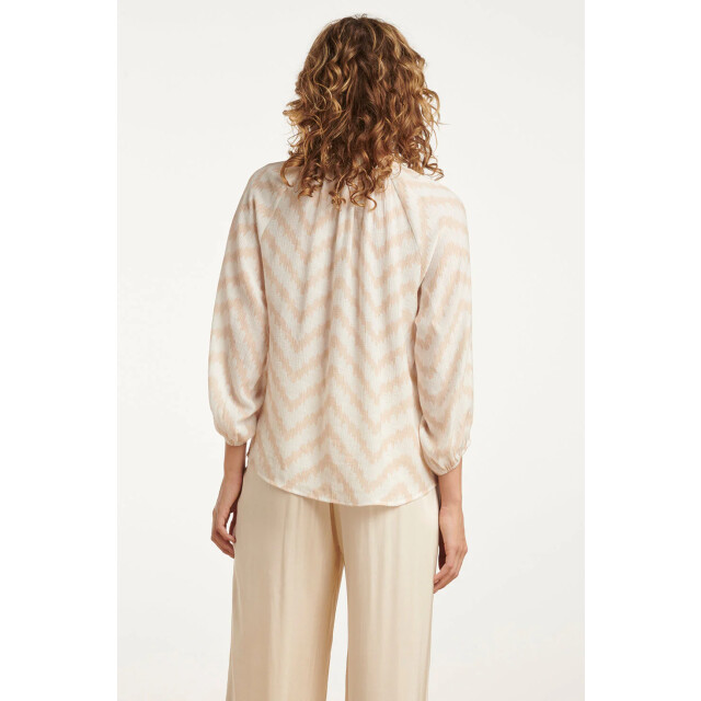 Smashed Lemon 25013 zachte en vloeiende 3/4 mouw top met zigzag print 25013-010-720 large