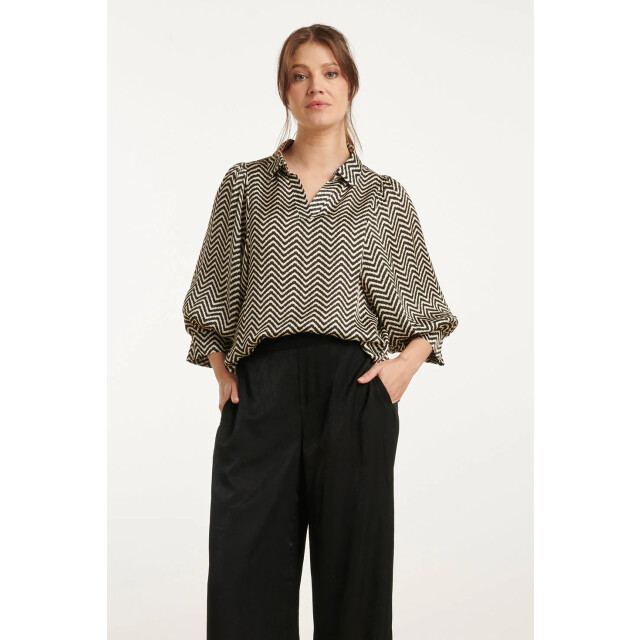 Smashed Lemon 25049 zigzag print top met kraag3/4 puff mouwen | 25049-010-999 large