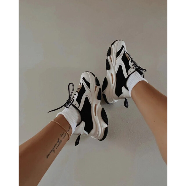 Steve Madden Possession-e sneaker 50106 large