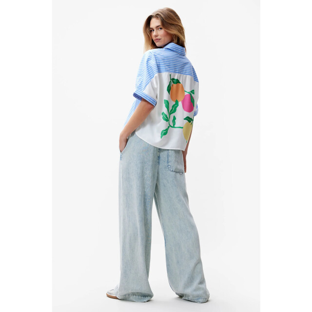 Catwalk Junkie 2502021603 short sleeve blouse with graphic 2502021603 Short sleeve blouse with graphic large