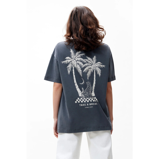 Catwalk Junkie 2502020220 oversized graphic tshirt 2502020220 Oversized graphic Tshirt large
