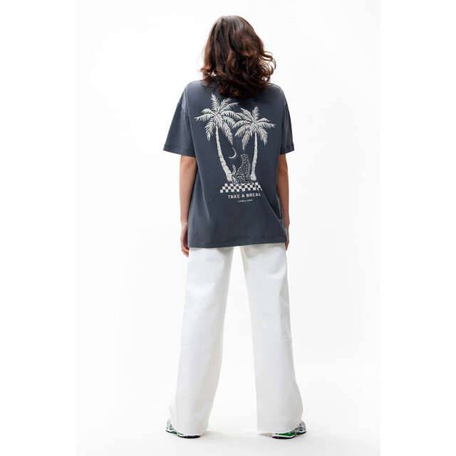 Catwalk Junkie 2502020220 oversized graphic tshirt 2502020220 Oversized graphic Tshirt large
