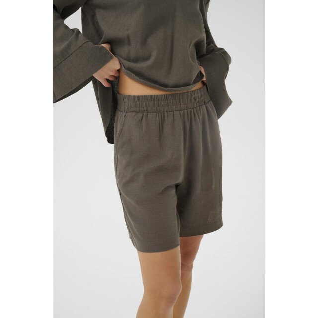 My Essential Wardrobe 10704702 dias shorts 10704702 Dias Shorts large
