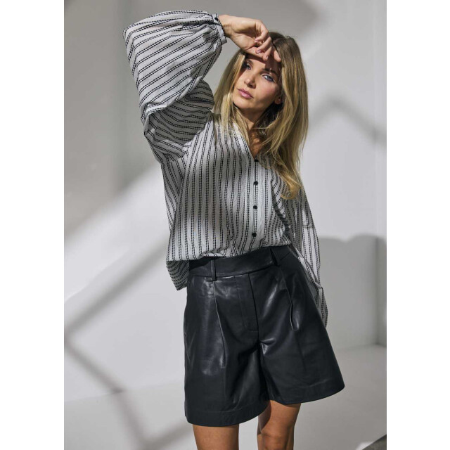 Co'Couture Phoebecc leather pleat shorts 9308415263048 large
