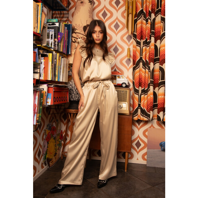 Studio Amaya Carmen pants Carmen Pants large